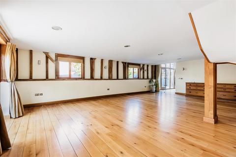 4 bedroom barn conversion for sale, Kings Lane, Didcot OX11