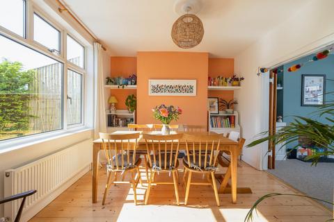 17 Coaley Road, Bristol, BS11 9XD
