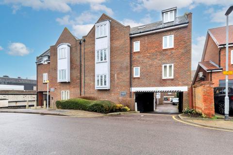 2 bedroom flat for sale, Princes Mews, Royston SG8