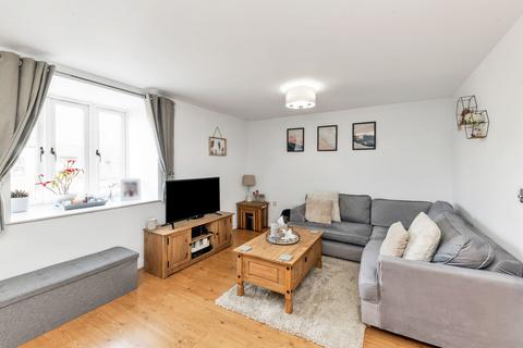2 bedroom flat for sale, Princes Mews, Royston SG8
