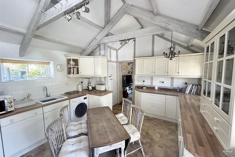 undefined, Killiow, Kea, Truro