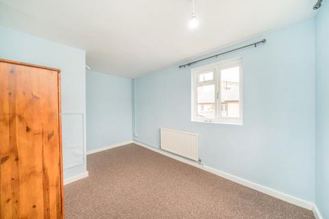 2 bedroom flat for sale, Himley Road, London SW17