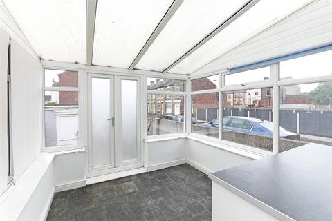 128 Agbrigg Road, Wakefield, WF1 5BL