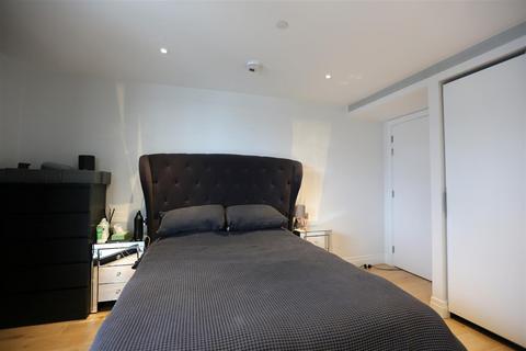 1 bedroom apartment for sale, Riverlight, 5 Riverlight Quay London, London