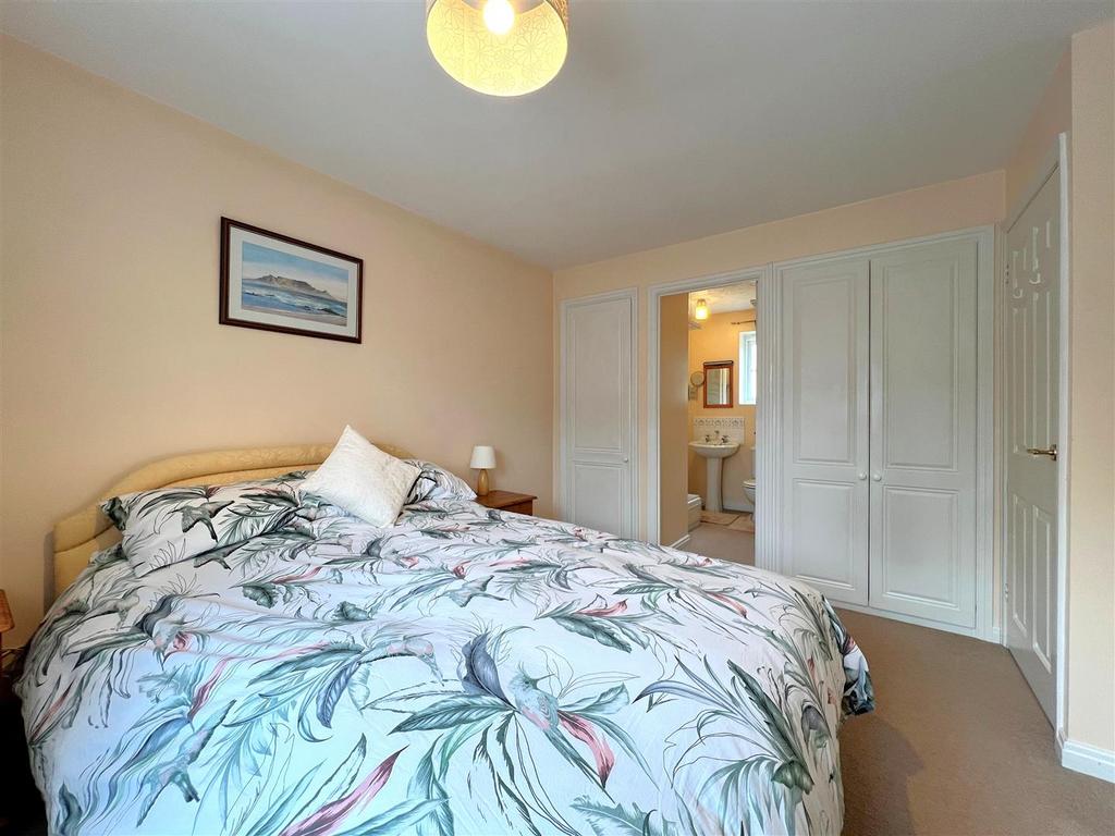 Bed 1.1.jpg