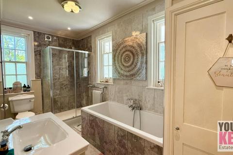 undefined, Otterpool Lane, Lympne, Hythe, Kent CT21 4LP