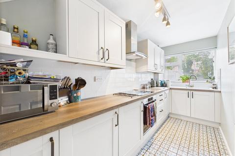 7 Filbert Close, Abbeydale, Gloucester, GL4 5EX