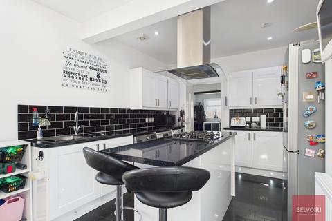 3 bedroom detached house for sale, Trewyddfa Road, Morriston, Swansea, SA6