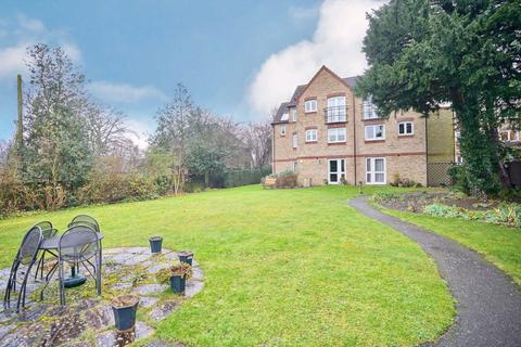 1 bedroom ground floor flat for sale, The Views, George Street, Huntingdon.