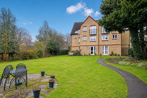 1 bedroom ground floor flat for sale, The Views, George Street, Huntingdon.