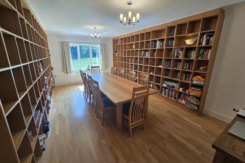 5 bedroom detached house for sale, Yelland Road, Fremington