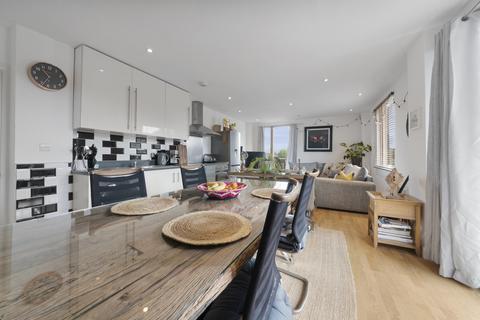 Flat 10, Island House Three Mill Lane, London, E3 3AF