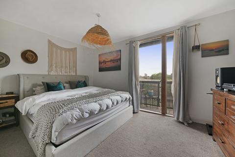 Flat 10, Island House Three Mill Lane, London, E3 3AF