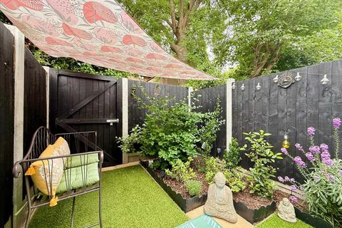 57a Heygate Avenue, Southend-on-sea, SS1 2AN