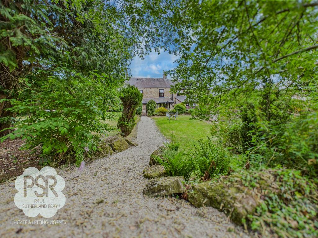 Rear Garden and Aspect