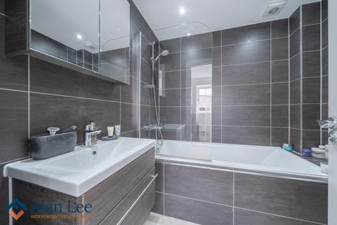 55 Vincent Street, Macclesfield, SK11 6UJ
