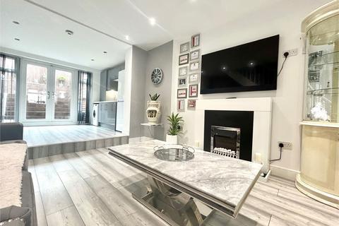 73 Brook Street, Gornal Wood, Dudley, DY3 2NB
