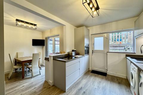 3 bedroom semi-detached house for sale, Rushfield Vale, Fenay Bridge, Huddersfield, HD8 0BX