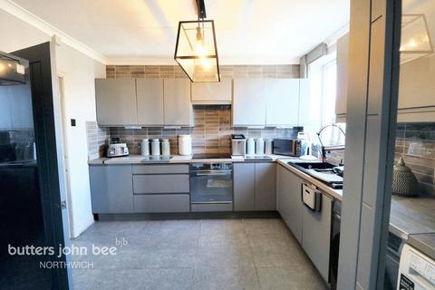 undefined, Weaver View, Northwich