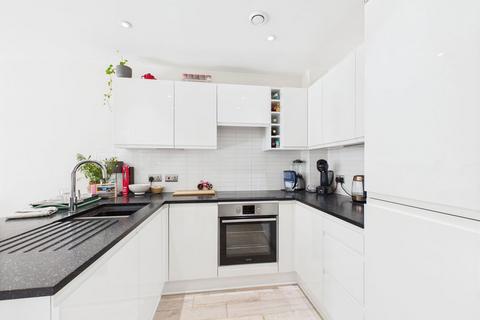 1 bedroom flat for sale, North Street, Horsham RH13