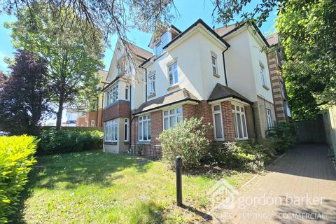 1 bedroom flat for sale, Charminster Road, Bournemouth BH8