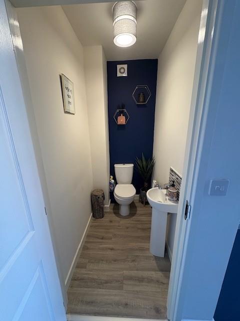 Downstairs WC.jpg
