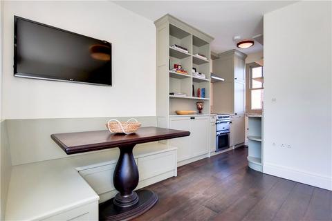 2 bedroom flat for sale, Embankment Gardens Chelsea SW3