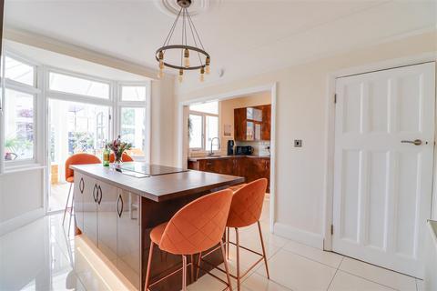 undefined, Lord Roberts Avenue, Leigh-on-Sea SS9