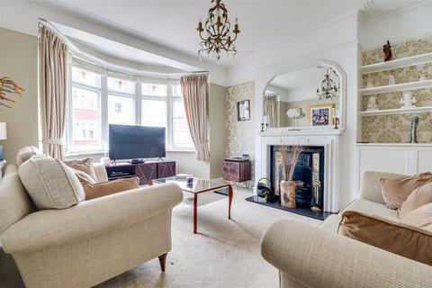 undefined, Lord Roberts Avenue, Leigh-on-Sea SS9