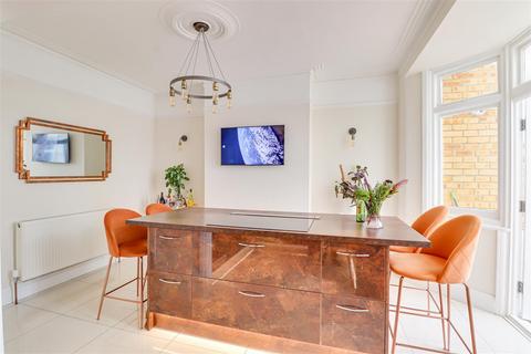undefined, Lord Roberts Avenue, Leigh-on-Sea SS9