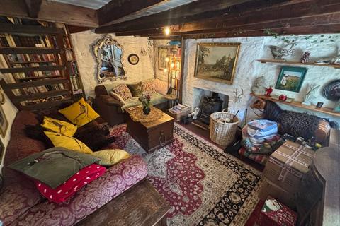 1, Sychpant Gorrig Road, Llandysul, SA44 4JP