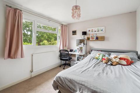 15 Hartley Close, Stoke Poges, Slough, SL3 6NS