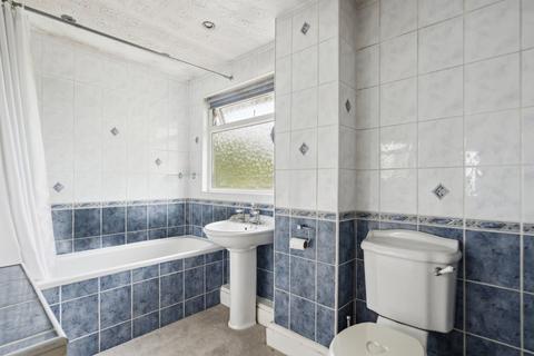 15 Hartley Close, Stoke Poges, Slough, SL3 6NS