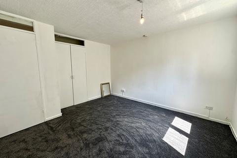 2 bedroom apartment for sale, Cavendish Gardens, Walsall WS2