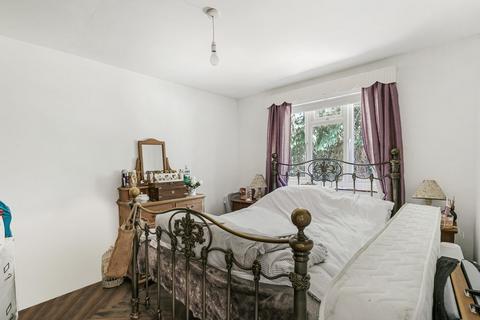 4 bedroom detached house for sale, Bagshot Road, Chobham, Woking, Surrey, GU24