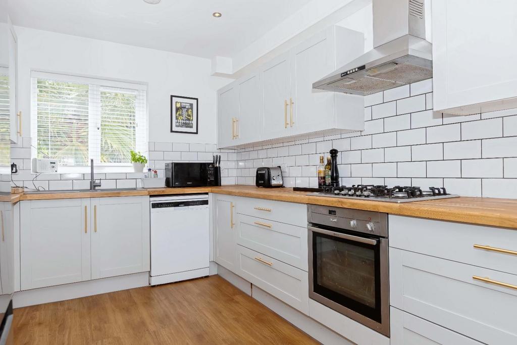 Hangleton Gardens 15.jpg