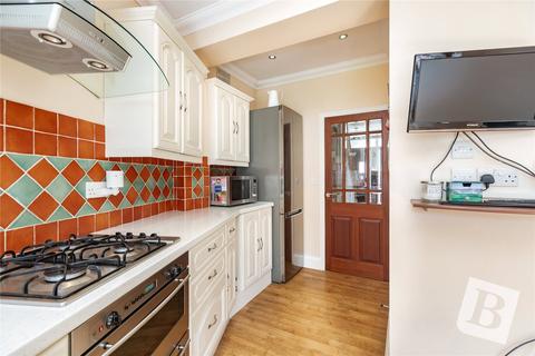 16 Westbury Terrace, Upminster, RM14 3LU