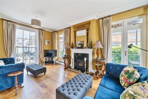 4 bedroom detached house for sale, Wadebridge Street, Poundbury, Dorchester