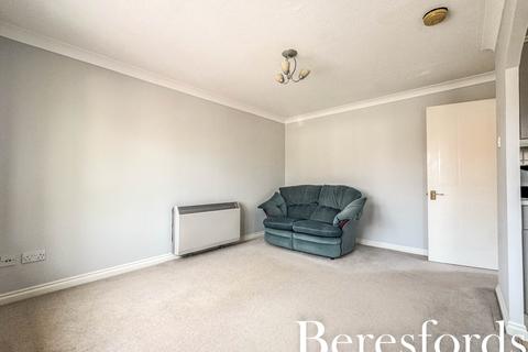 14 Bennison Drive, Harold Wood, Romford, RM3 0WJ