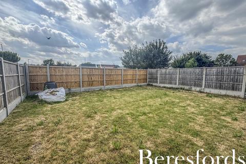 14 Bennison Drive, Harold Wood, Romford, RM3 0WJ