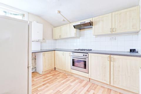 1 bedroom flat for sale, Monteagle Avenue, Barking, IG11