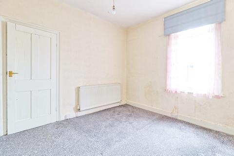 1 bedroom flat for sale, Monteagle Avenue, Barking, IG11