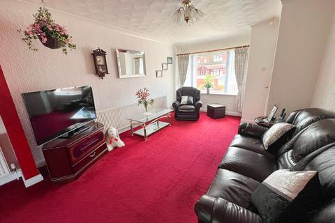 3 bedroom semi-detached house for sale, Dane Road, Denton