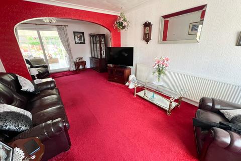 3 bedroom semi-detached house for sale, Dane Road, Denton