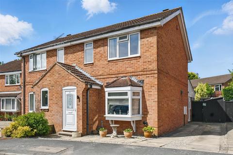 3 bedroom semi-detached house for sale, Drovers Court, Easingwold, York