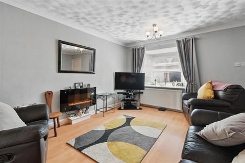 3 bedroom semi-detached house for sale, Drovers Court, Easingwold, York