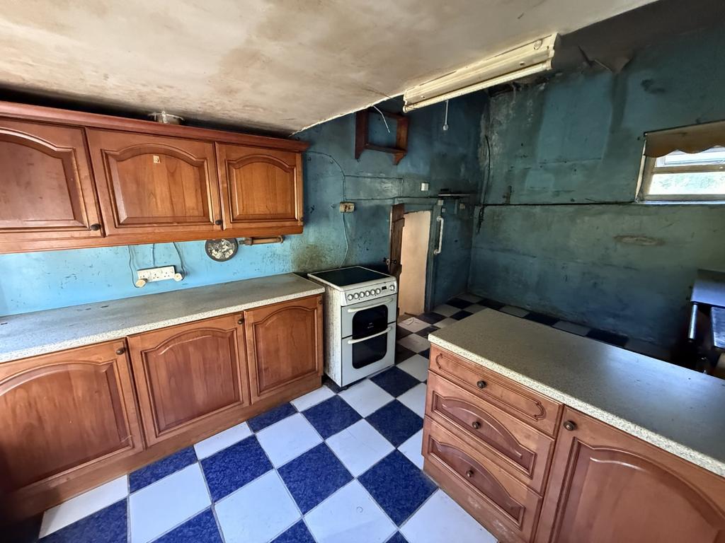 Kitchen  2