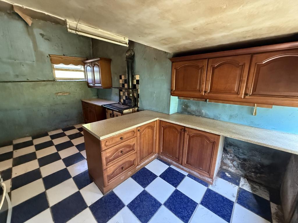 Kitchen  2