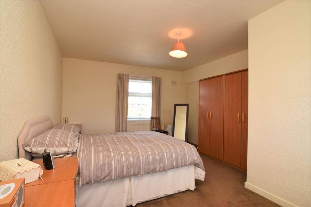 16 Cargen Avenue, Dumfries, DG2 7 LG - Grieve Grier