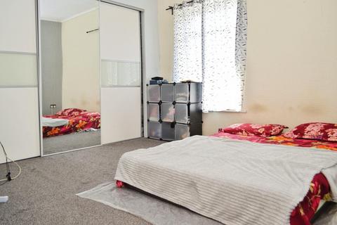23 County Street, Oldham, OL8 3RN